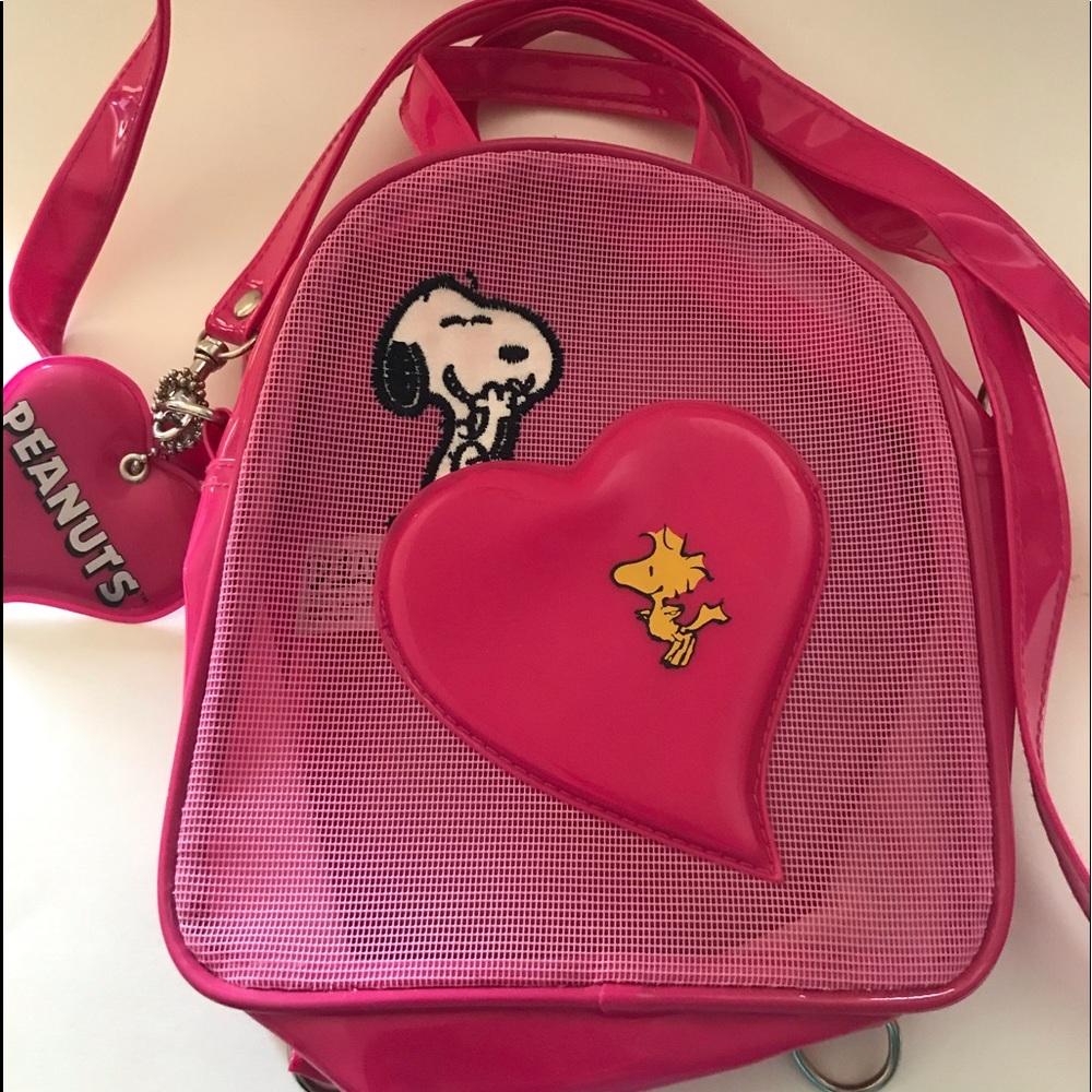 Vintage 1990s mini Snoopy Peanuts child’s backpack/purse